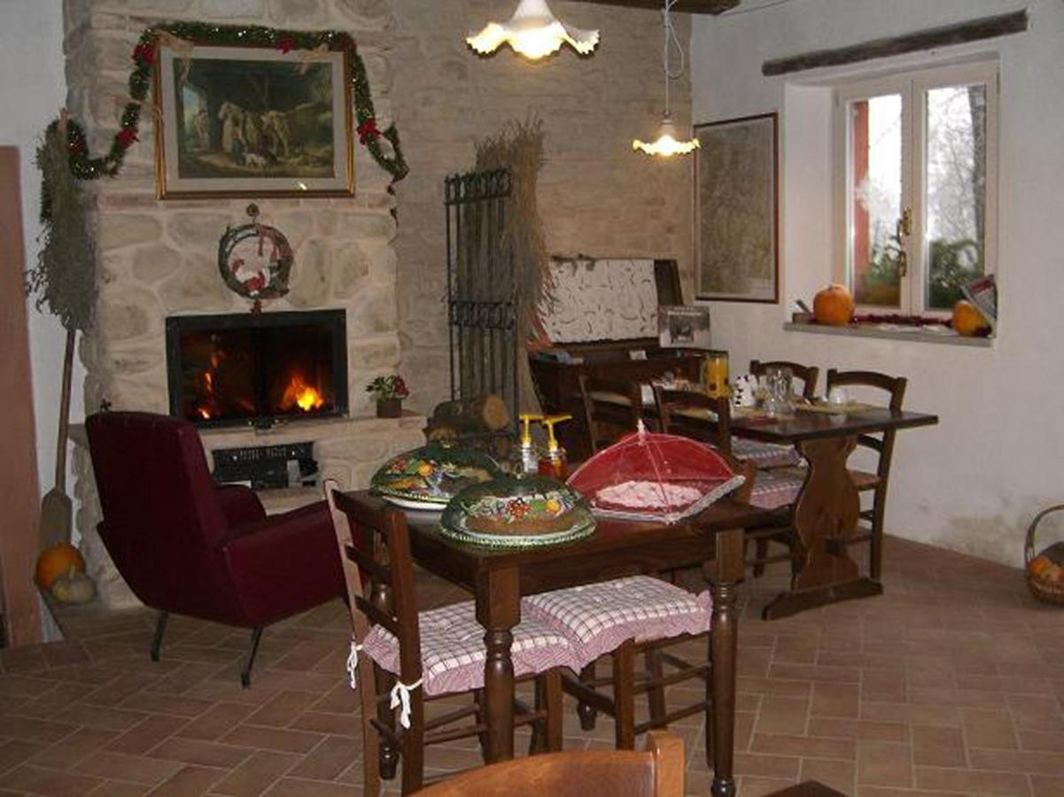 Agriturismo Piccola Raieda Villa ซาสโซ มาร์โคนิ ภายนอก รูปภาพ